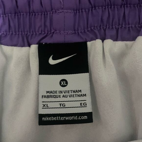Nike shorts  - Picture 4 of 4